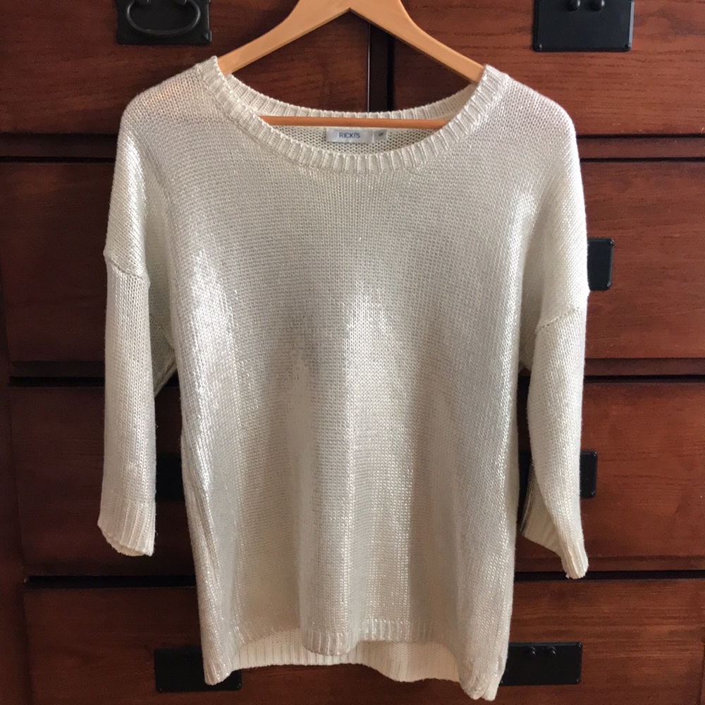 Rickis Size Small, Silver 3/4 Length Sleeve Loose Fitting Sweater, Holiday Style